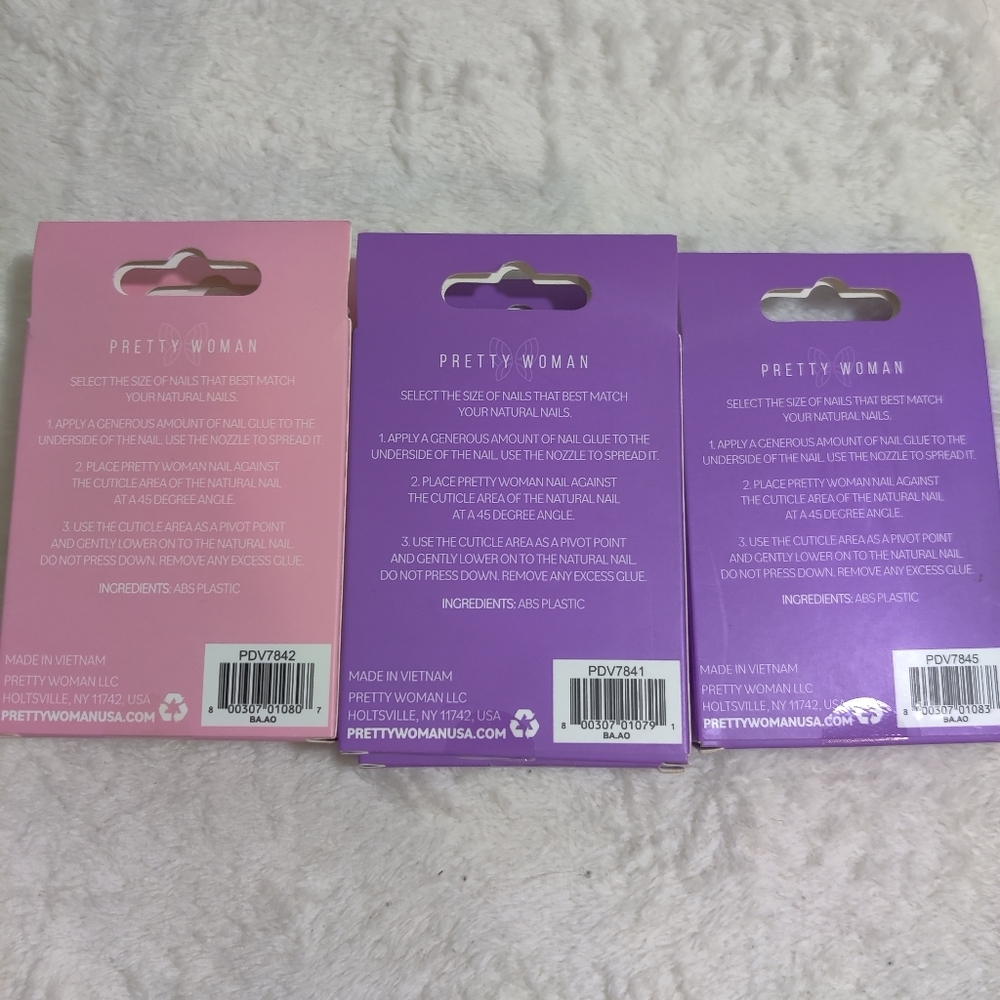 Faux Nails Lot of 5 French Tip & Floral Vegan New Pretty Woman Press On Almond - Picture 8 of 8